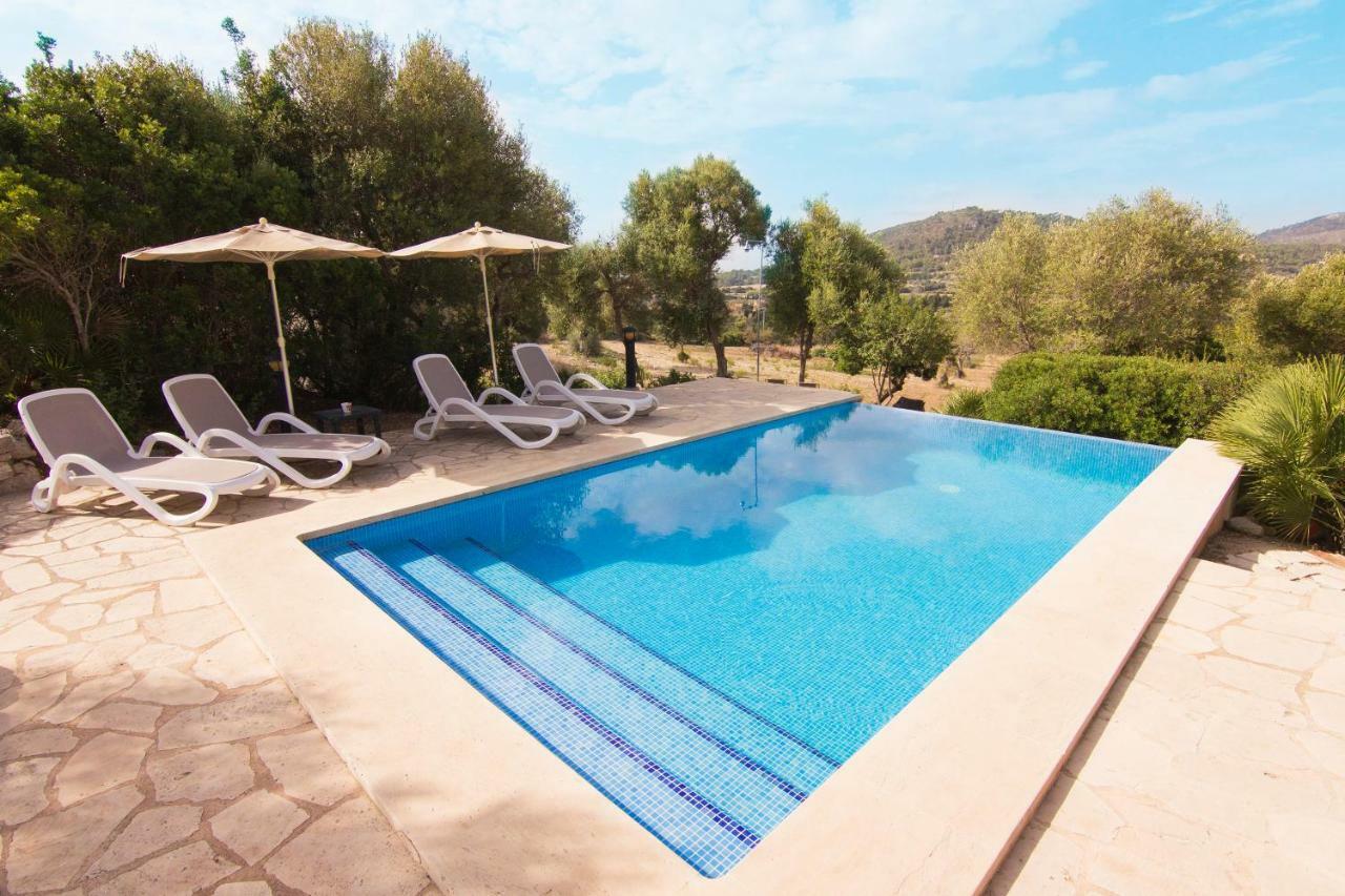 Country house Finca Ca'n Pula